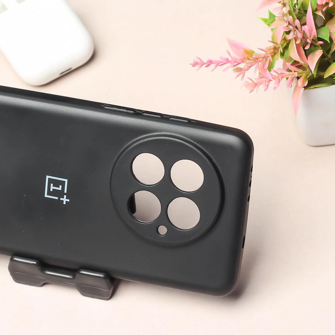 Black Camera Original Silicone case for Oneplus 13 - Image 3