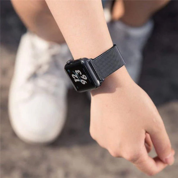 Black Chain Strap For Apple Watch Series 4 (38mm/40mm/41mm) - Image 6