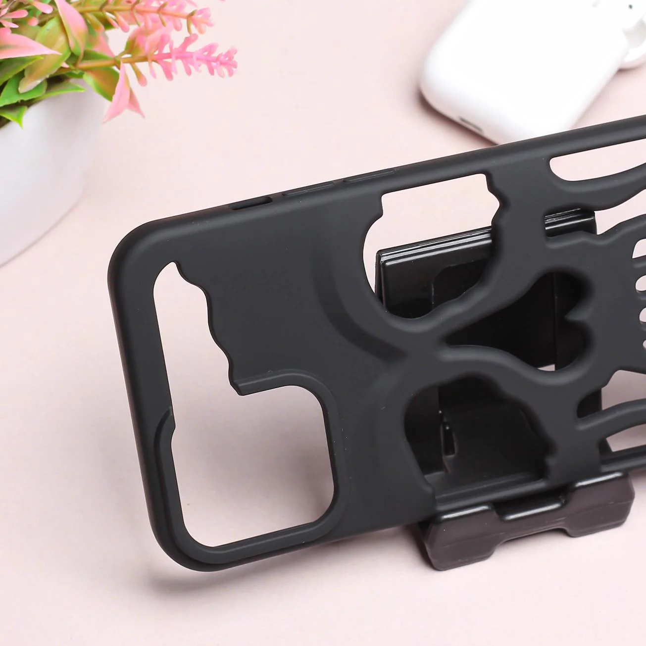 Black Hollow Skull Design Silicone case for Apple iphone 16 Pro - Image 3