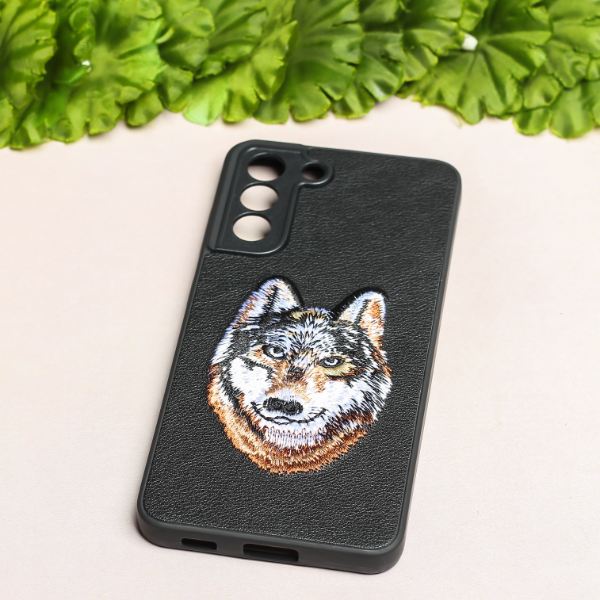 Black Leather Brown Fox Camera Ornamented for Samsung S22 - Image 3