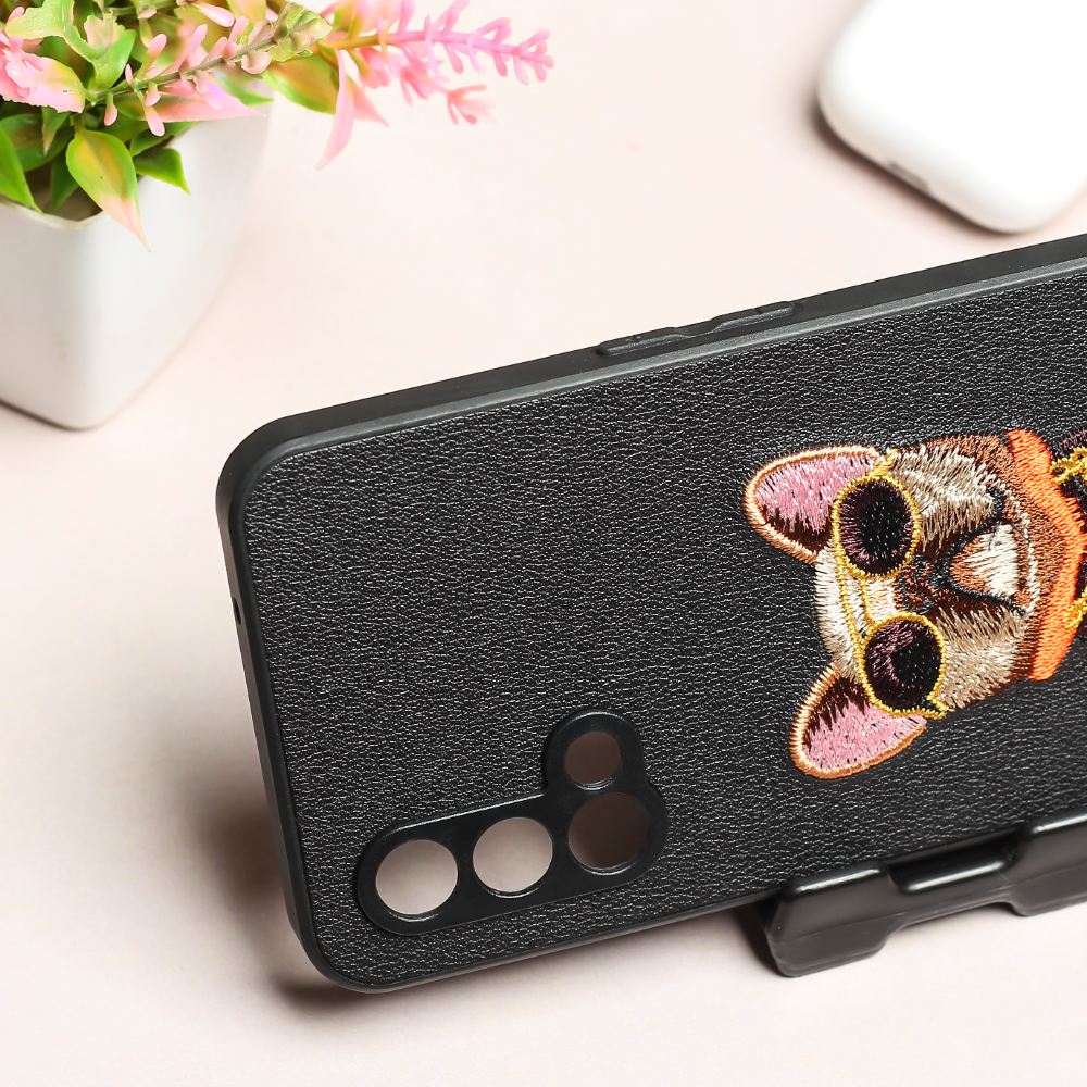 Black Leather Bulldog Ornamented for Oneplus Nord CE - Image 3