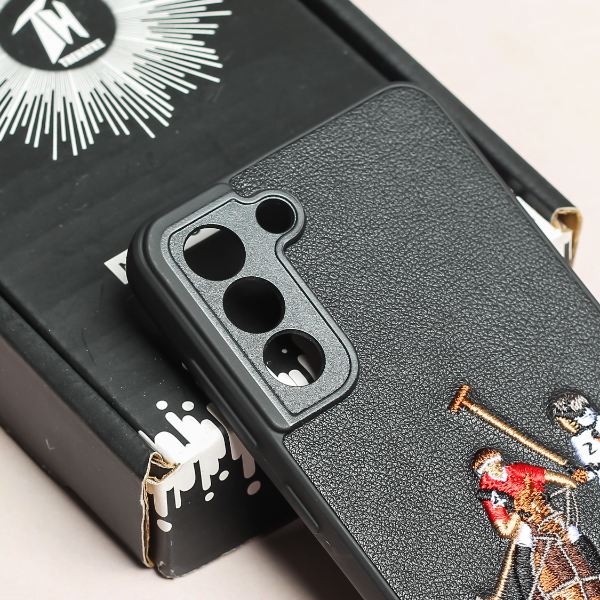 Black Leather Dual Horse rider Camera Ornamented for Samsung S22 - Image 4