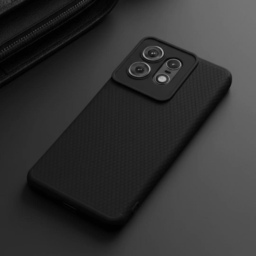 Black Line Wave Silicone Case for Motorola Edge 50 Pro