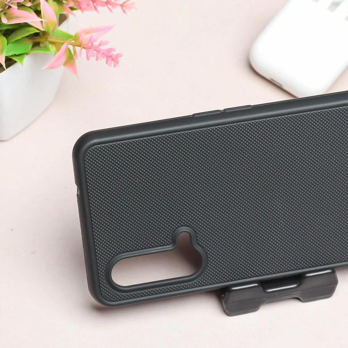 Black Niukin Silicone Case for Realme GT Master - Image 3