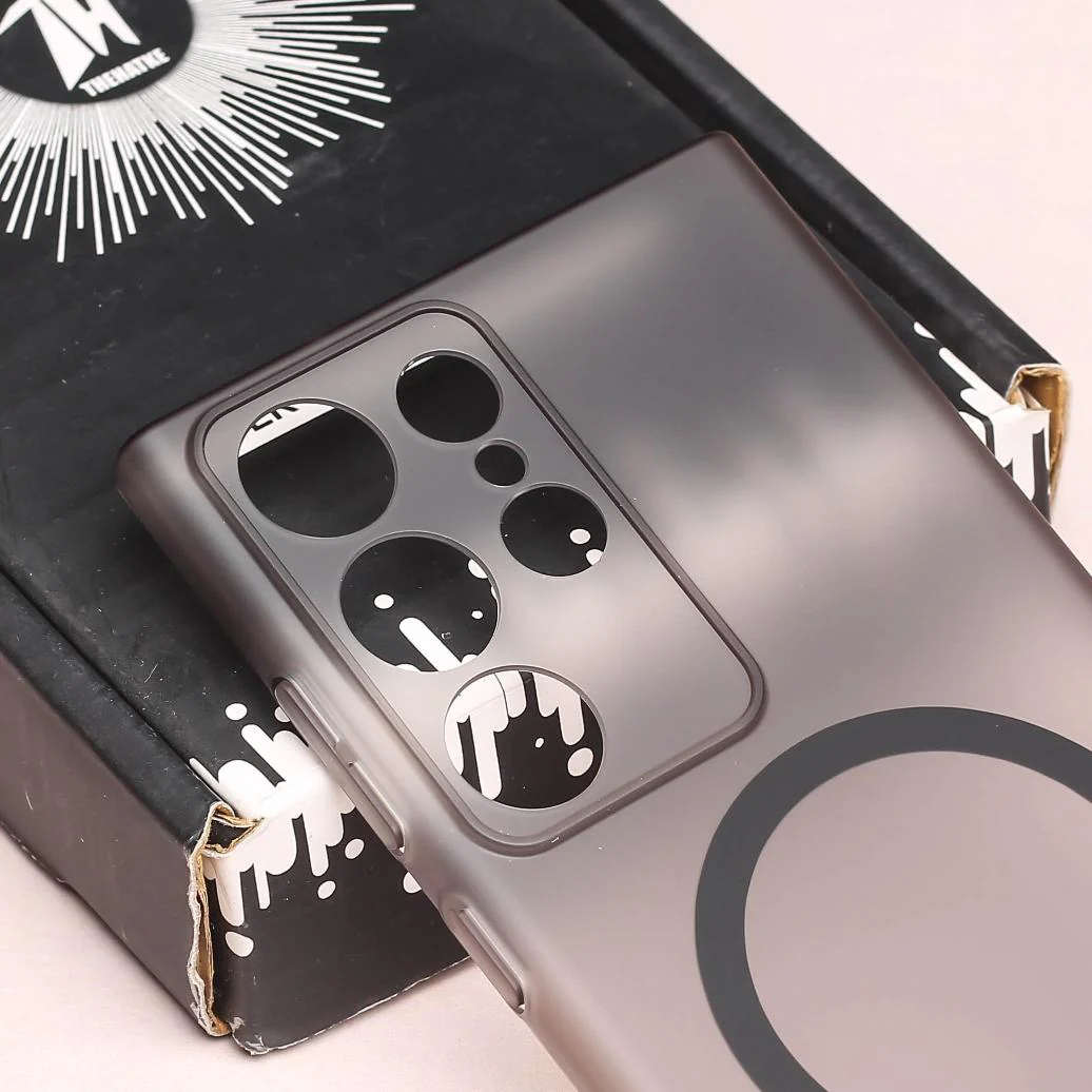Black Paper Matte Magsafe Case for Samsung S25 Ultra - Image 6