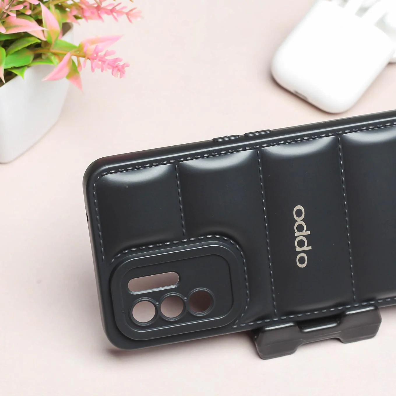 Black Puffon silicone case for Oppo F19 Pro Plus - Image 3