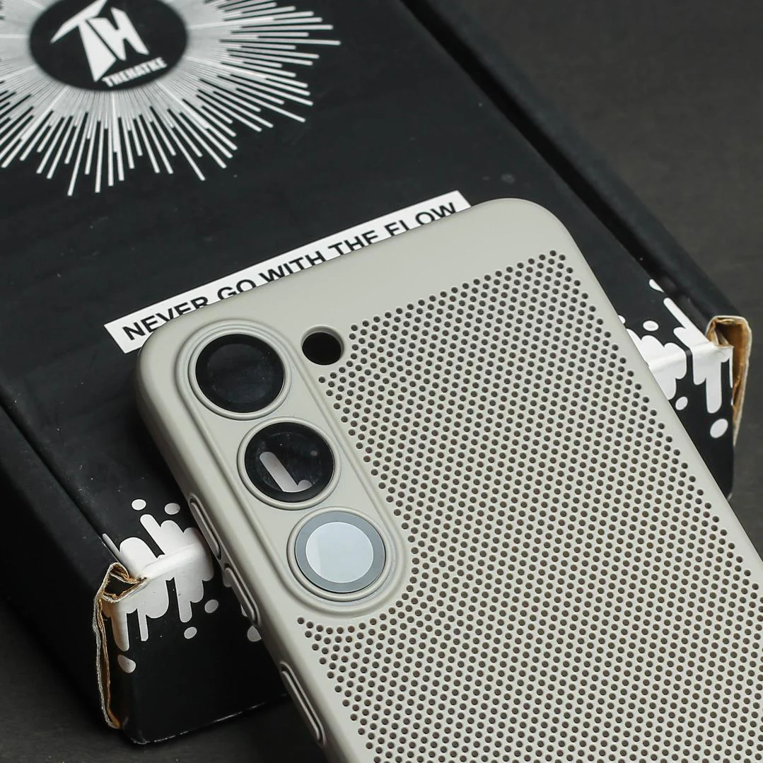 BREATHING LIGHT BROWN  Silicone Case for Samsung S20 FE - Image 4