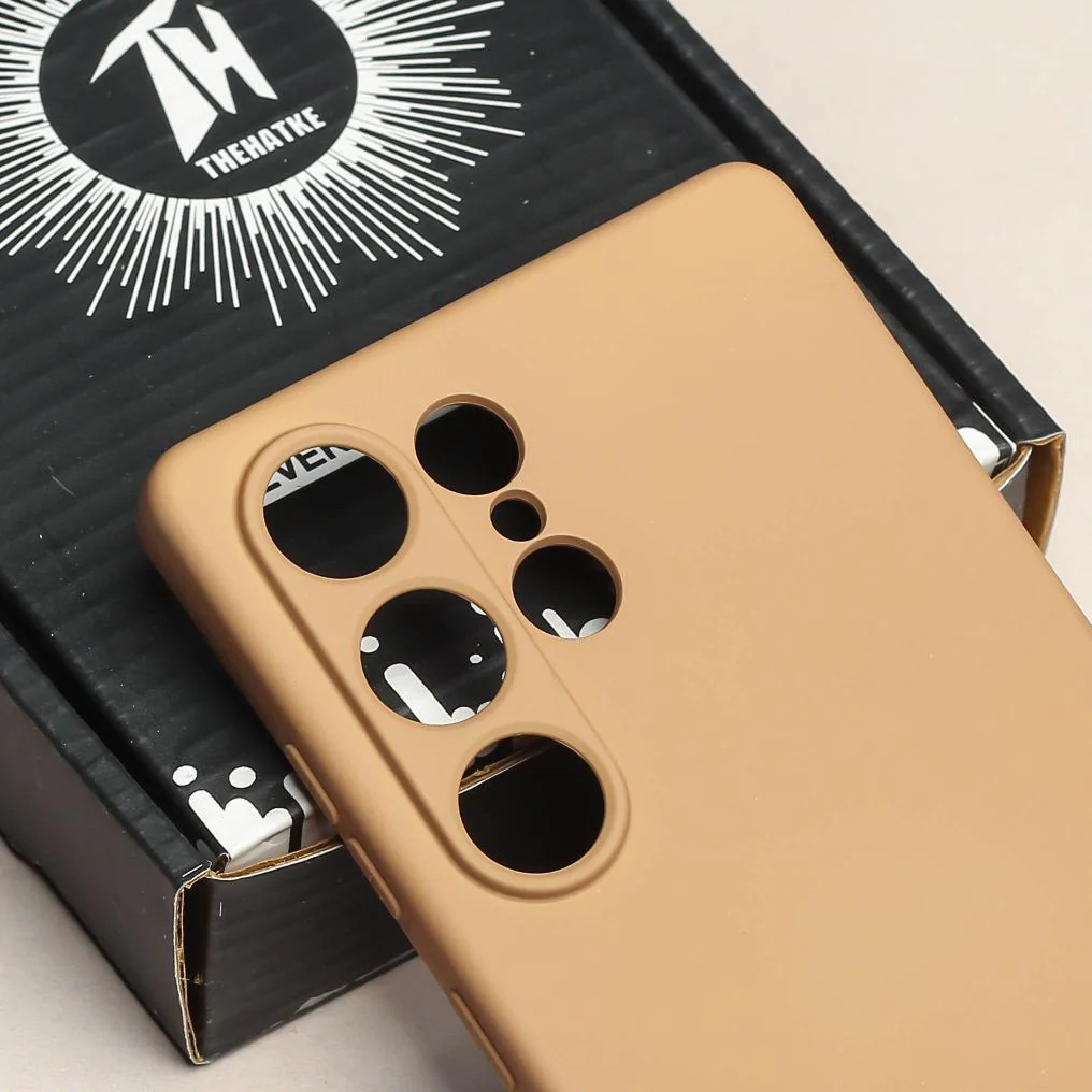 Brown Camera Original Silicone case for Samsung S25 Ultra - Image 4