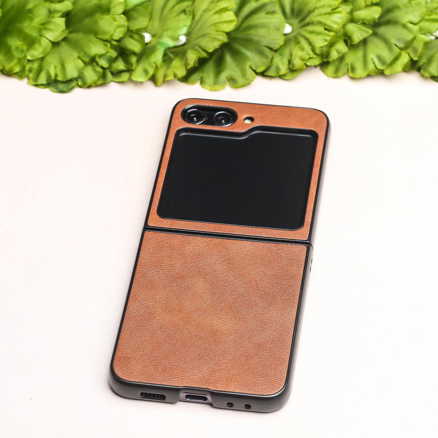 Brown Leather Case for Samsung Galaxy Z FLIP 6 - Image 2