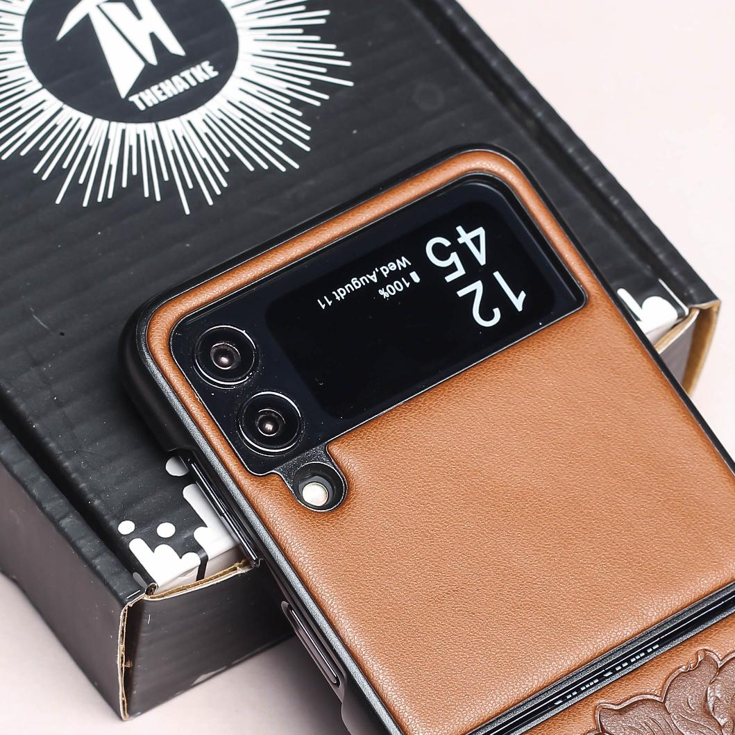 Brown Royal King Silicone Case for Samsung Galaxy Z FLIP 3 - Image 5