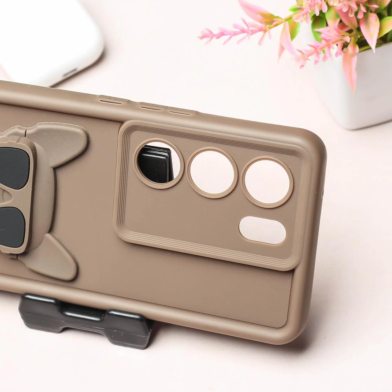 Dark Brown SHOUNENN BULLDOG Silicone case for Vivo V29 - Image 3