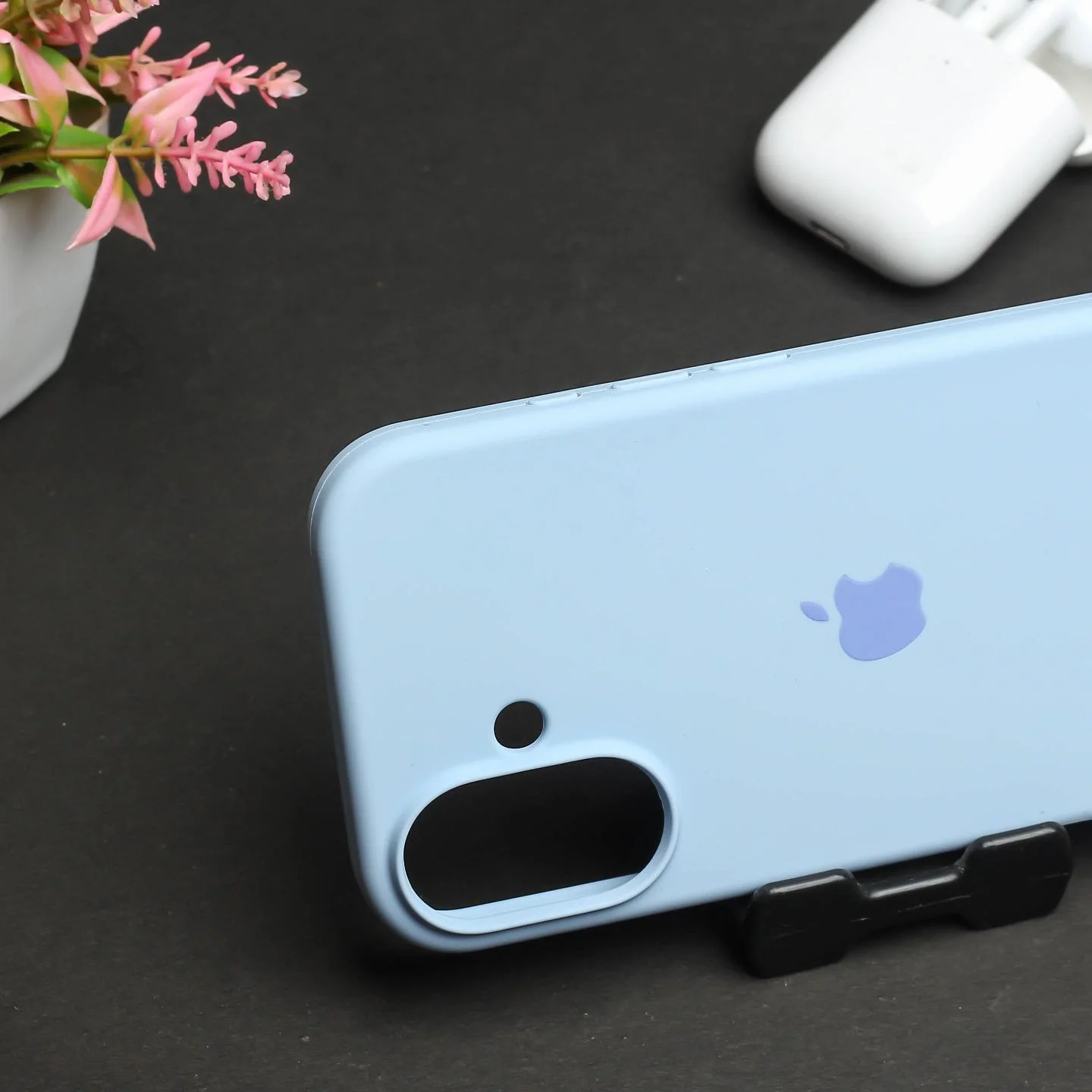 Cloud Blue Original Silicone case for Apple iphone 16 - Image 3