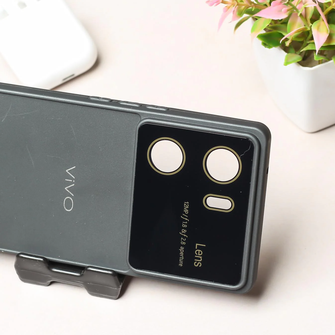 Spoov Luxury Grey Silicone Case for Vivo V29E - Image 3