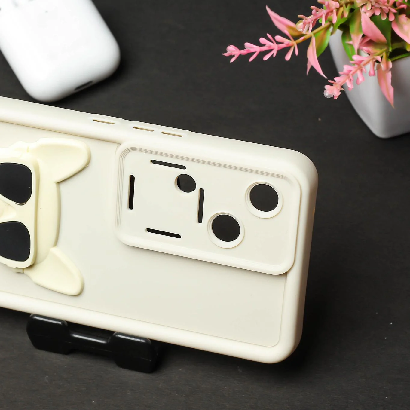 Cream SHOUNENN BULLDOG Silicone case for Vivo V30 Pro - Image 3