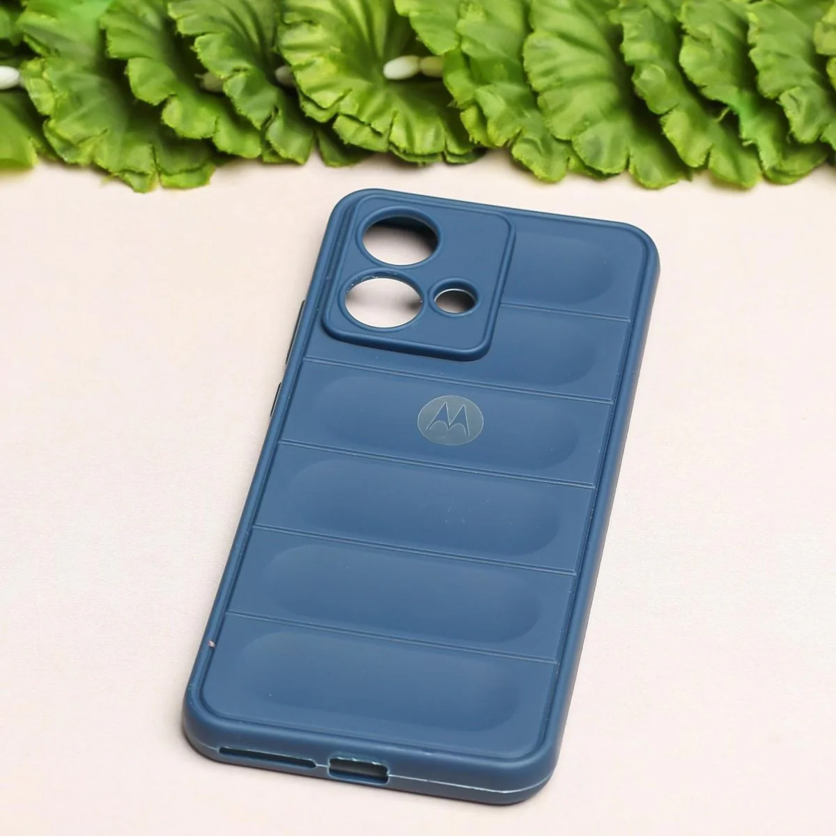 Dark Blue Wave Case for Motorola Edge 40 Neo - Image 2