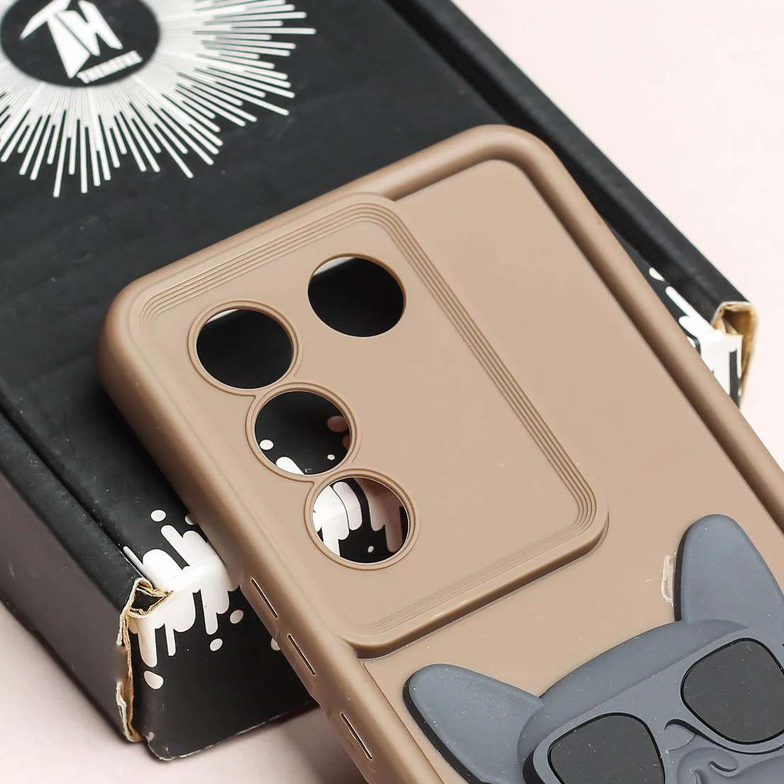 Dark Brown SHOUNENN BULLDOG Silicone case for Vivo V27 - Image 4