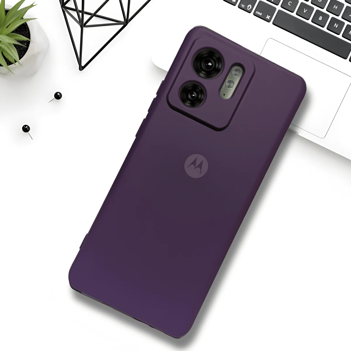 Deep Purple Camera Original Silicone case for Motorola Edge 40