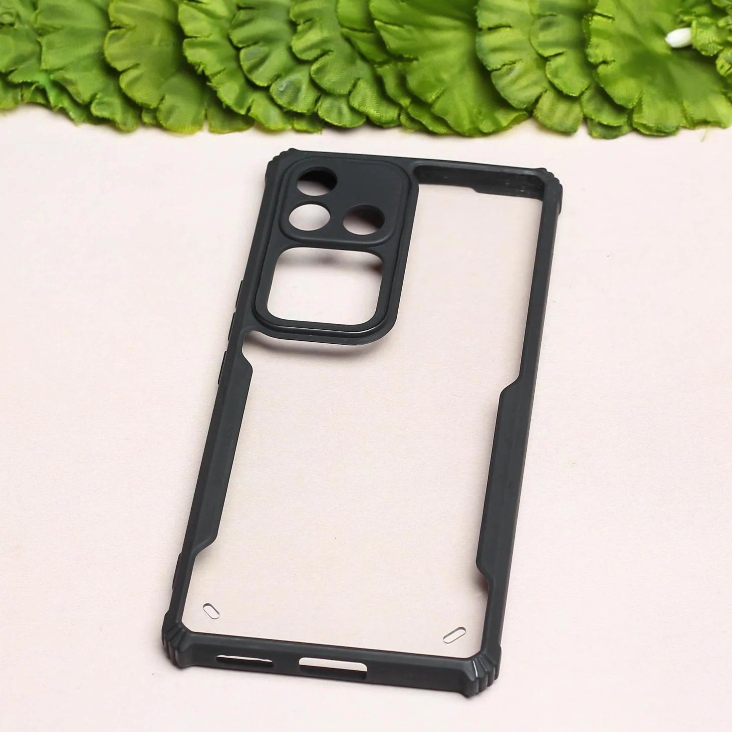 Hybrid Shockproof Transparent Silicone Case for Vivo V30 - Image 4
