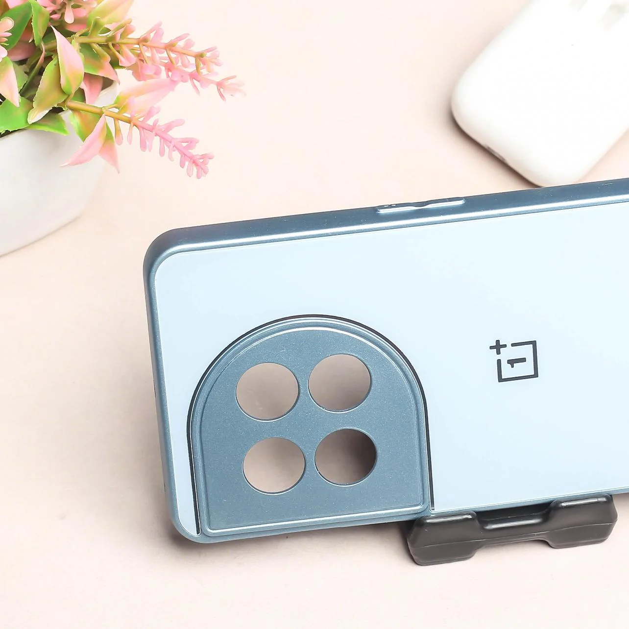 Grey camera Safe mirror case for Oneplus 11R - Image 3