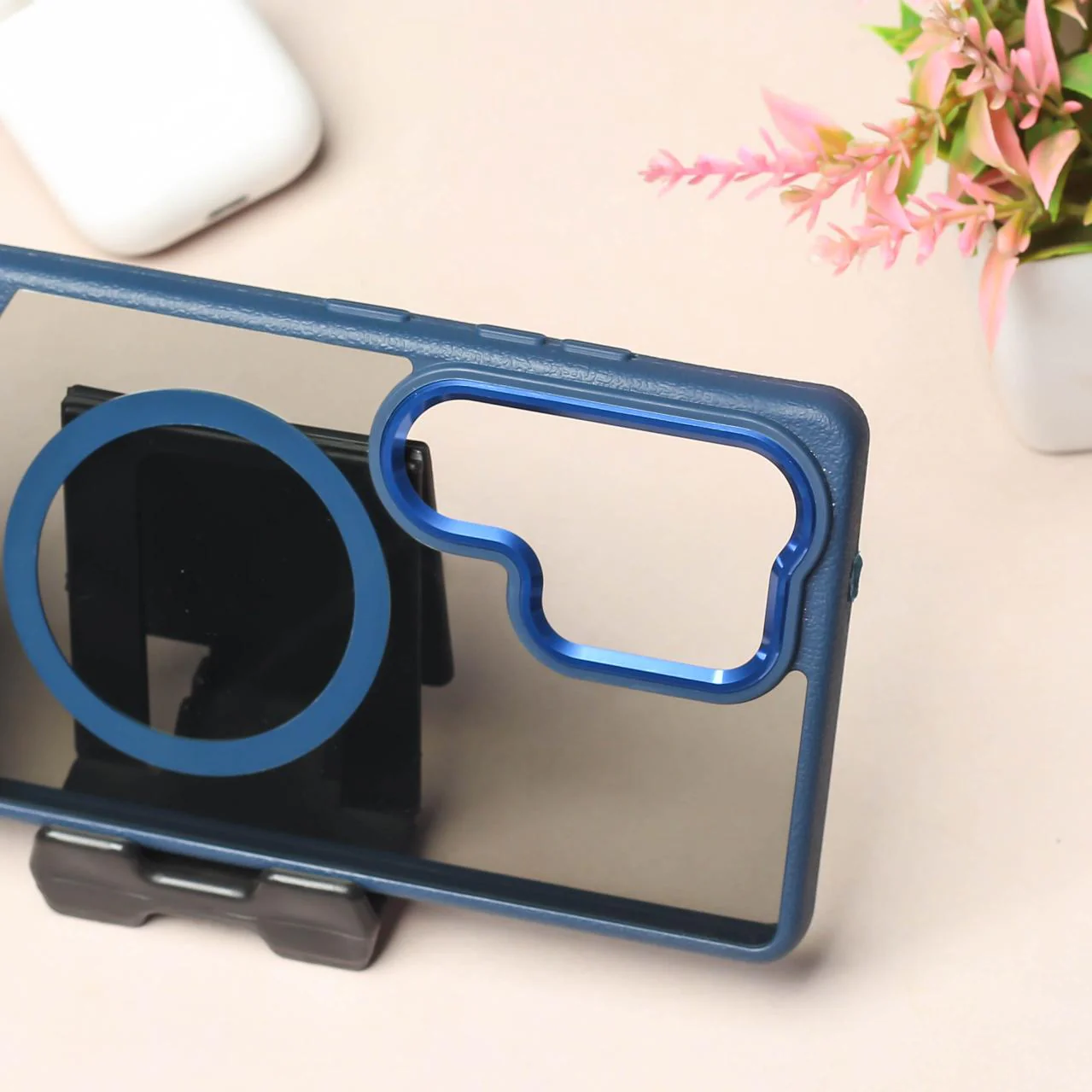 Maruti Blue Magsafe case for Samsung S24 Ultra - Image 3