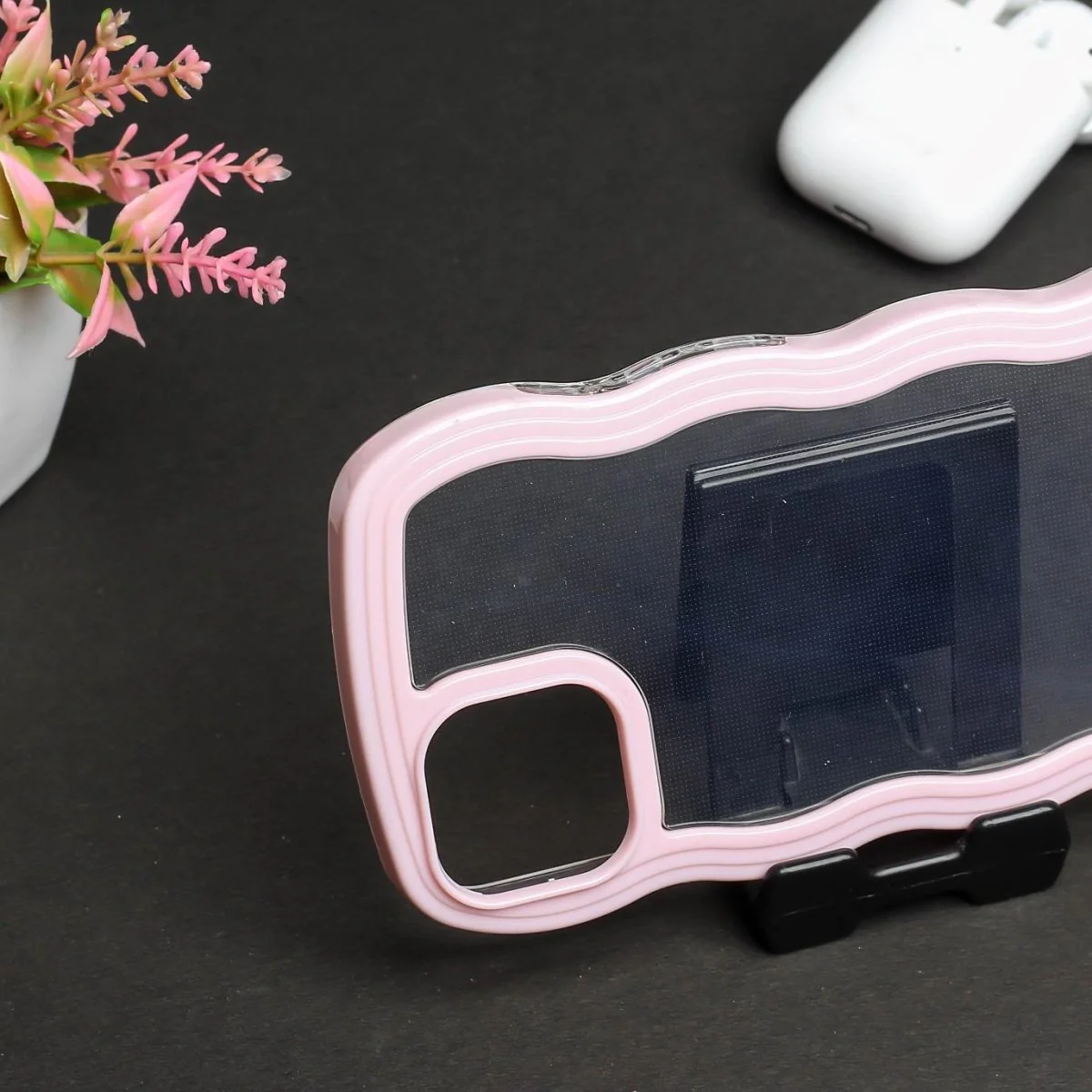 Pink Zig Zag Frame Silicon Case for Apple Iphone 14 Plus - Image 3