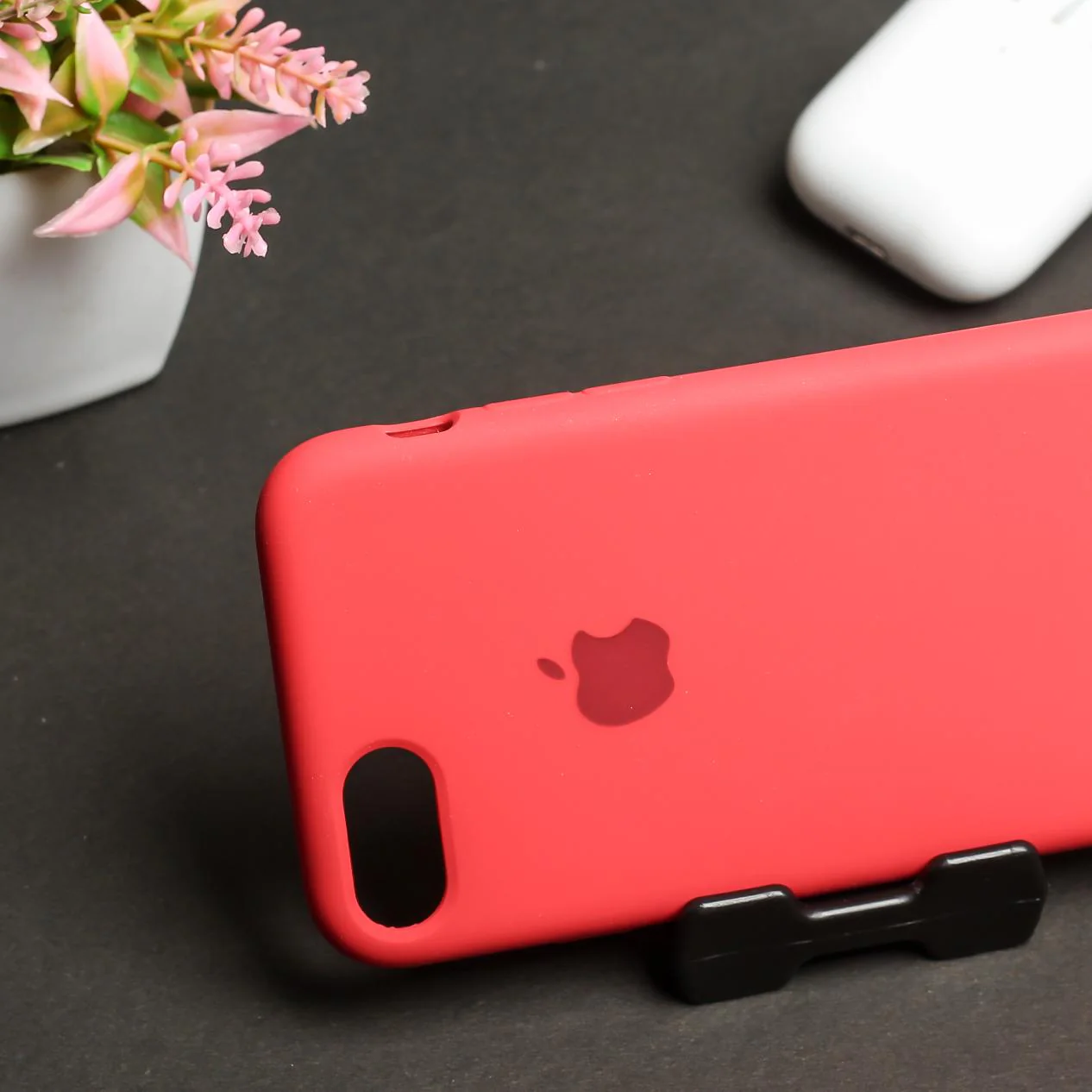 Red Original Silicone case for Apple iphone SE 2 - Image 3