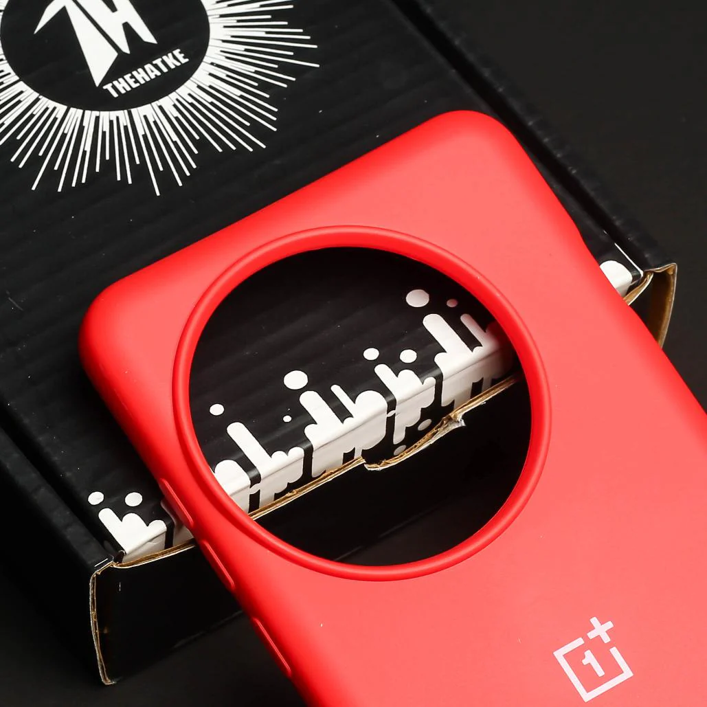 Red Original Silicone case for Oneplus 13R - Image 4