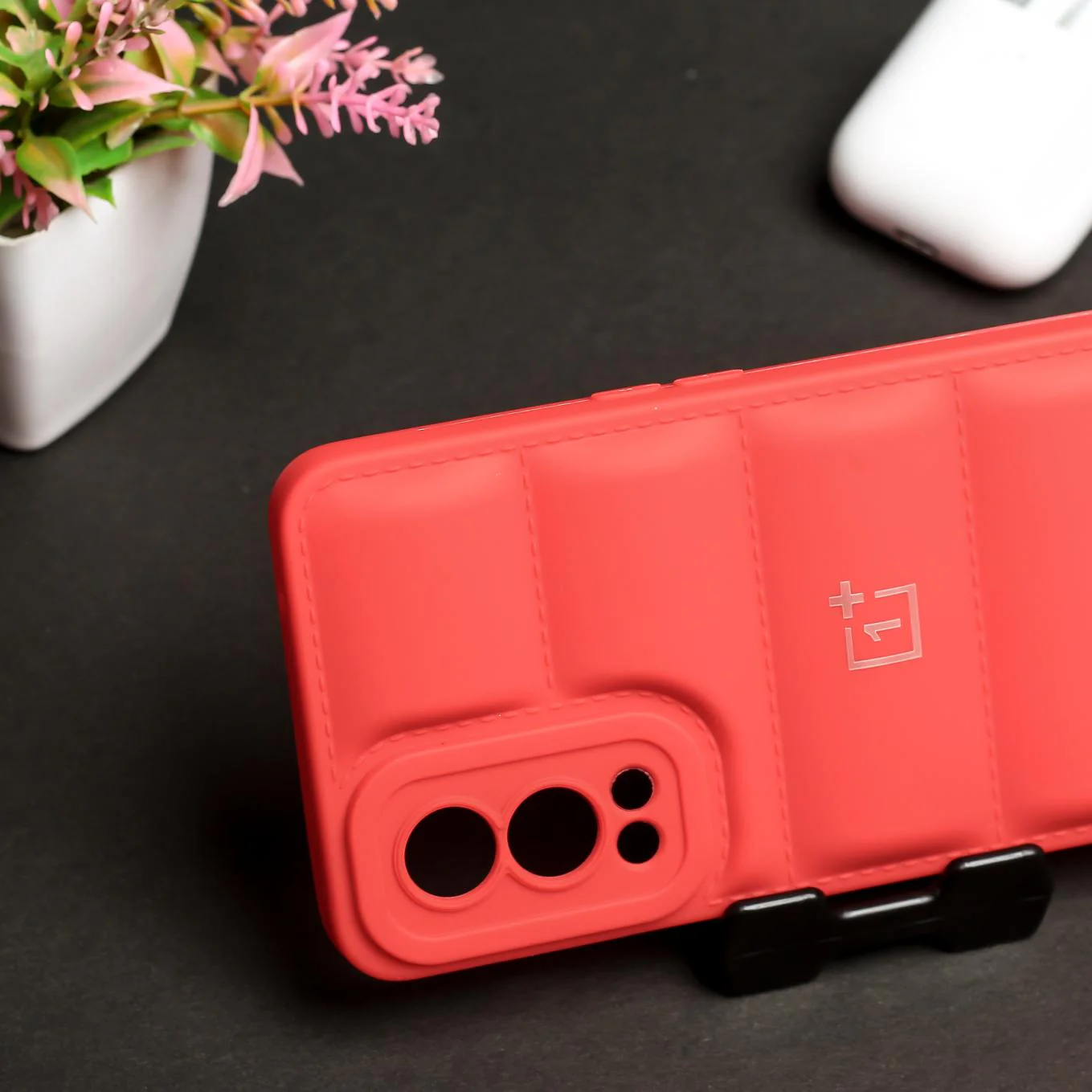 Red Puffon silicone case for Oneplus Nord 2 - Image 3