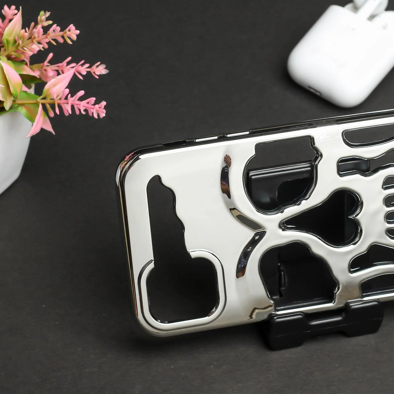 Silver Hollow Skull Design Silicone case for Apple iphone 11 - Image 4