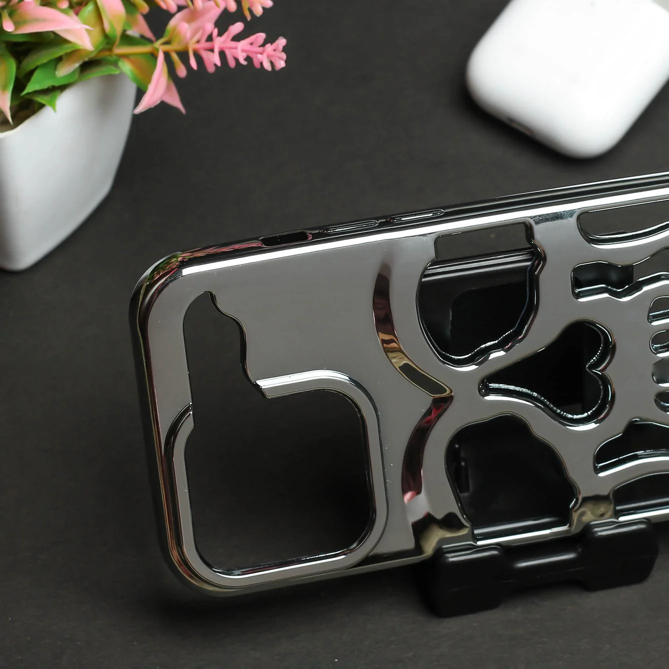 Silver Hollow Skull Design Silicone case for Apple iphone 14 Pro Max - Image 3