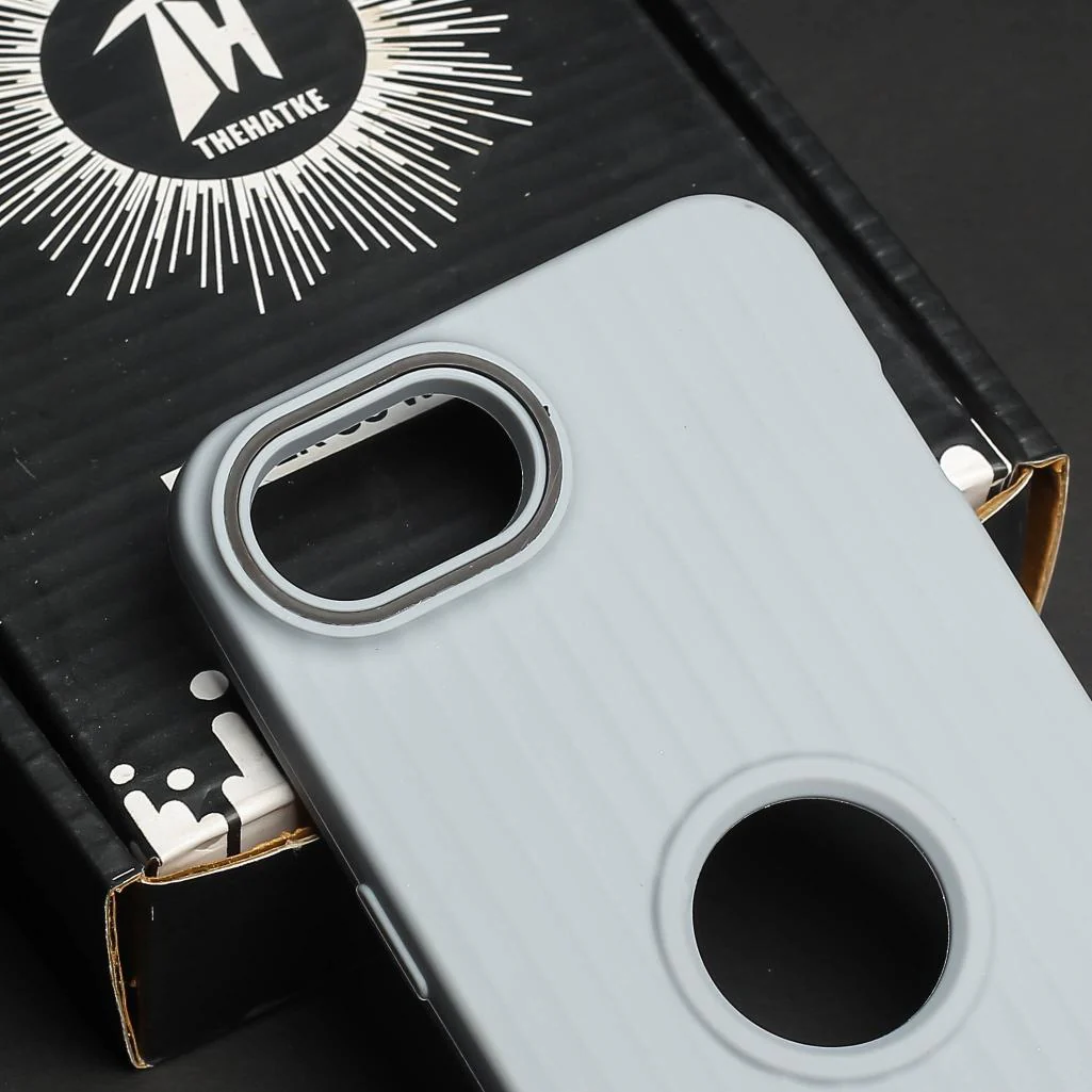 SleekLine Grey Silicone Case for Apple Iphone 16e - Image 4