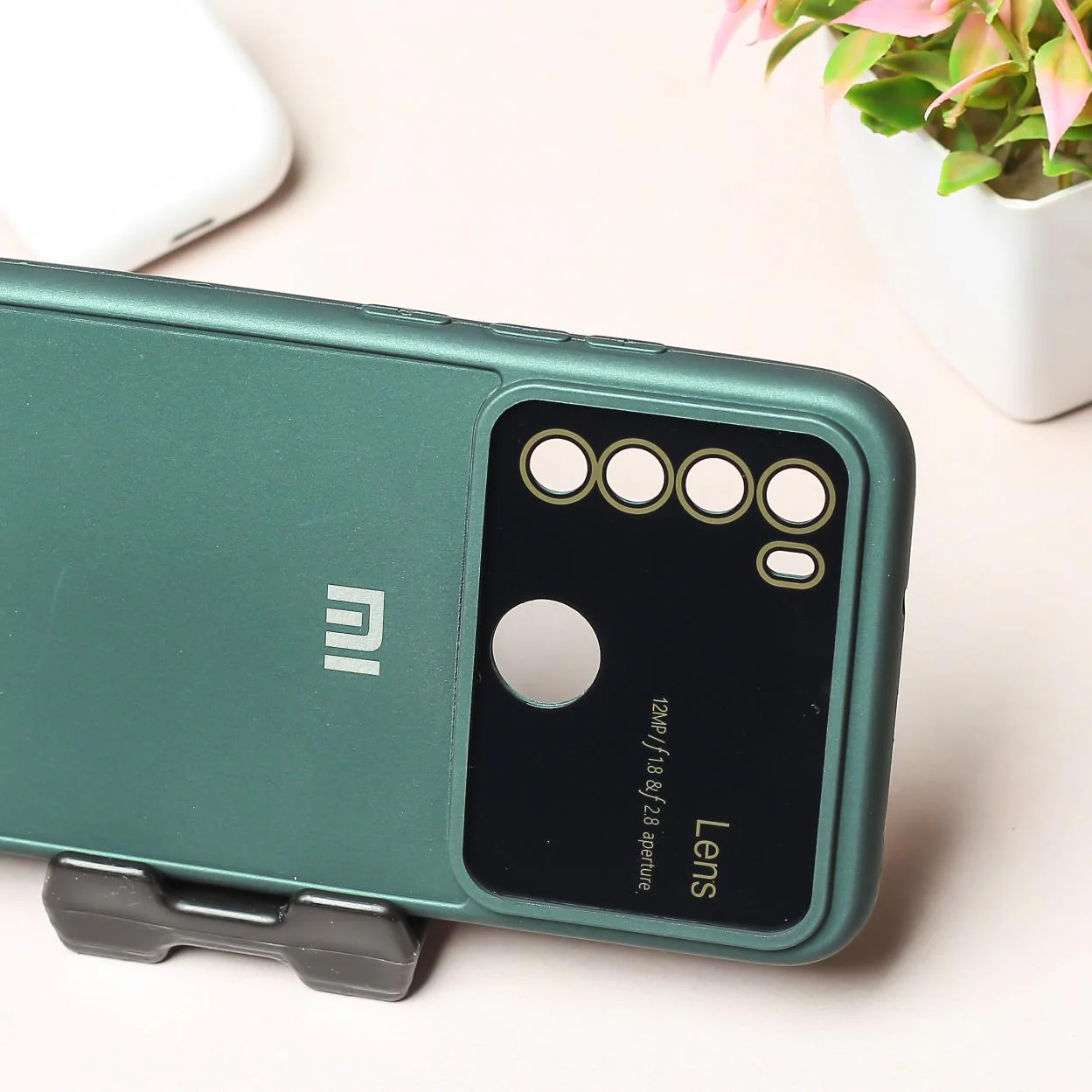 Spoov Luxury Dark Green Silicone Case for Redmi Note 8 - Image 3