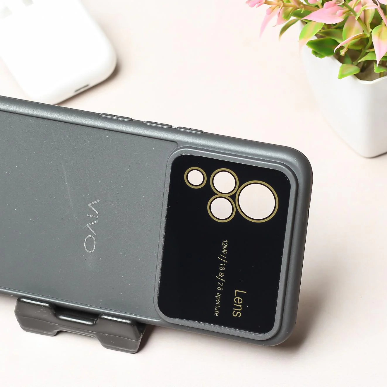 Spoov Luxury Dark Grey Silicone Case for Vivo V21 - Image 3