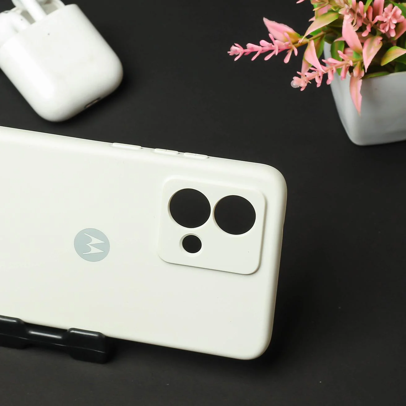 White Camera Original Silicone case for Motorola Edge 40 Neo - Image 3
