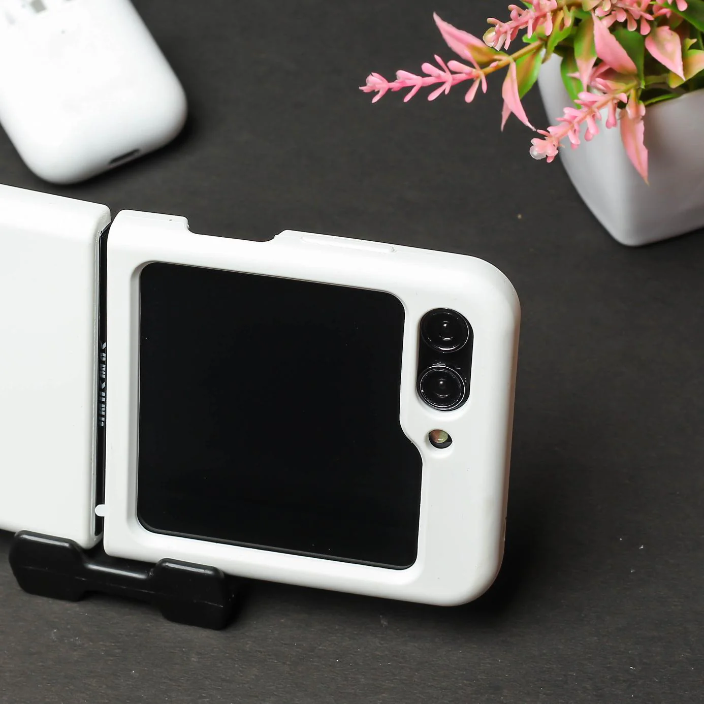 White Original Silicone case for Samsung Galaxy Z FLIP 5 - Image 4