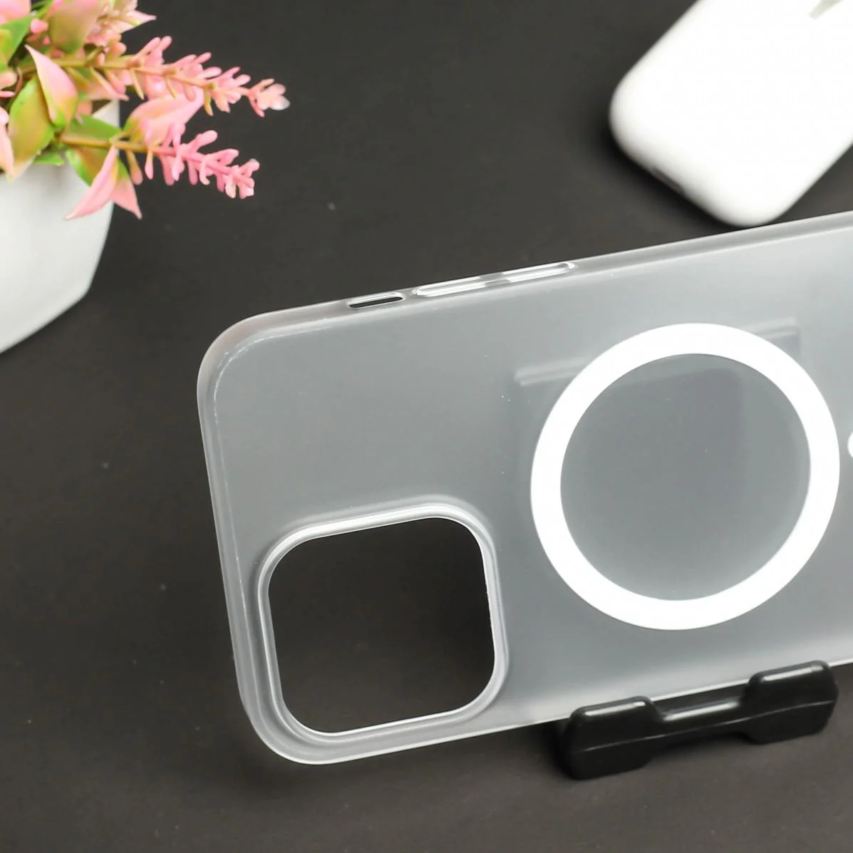 White Paper Matte Magsafe Case for Apple Iphone 11 Pro Max - Image 3