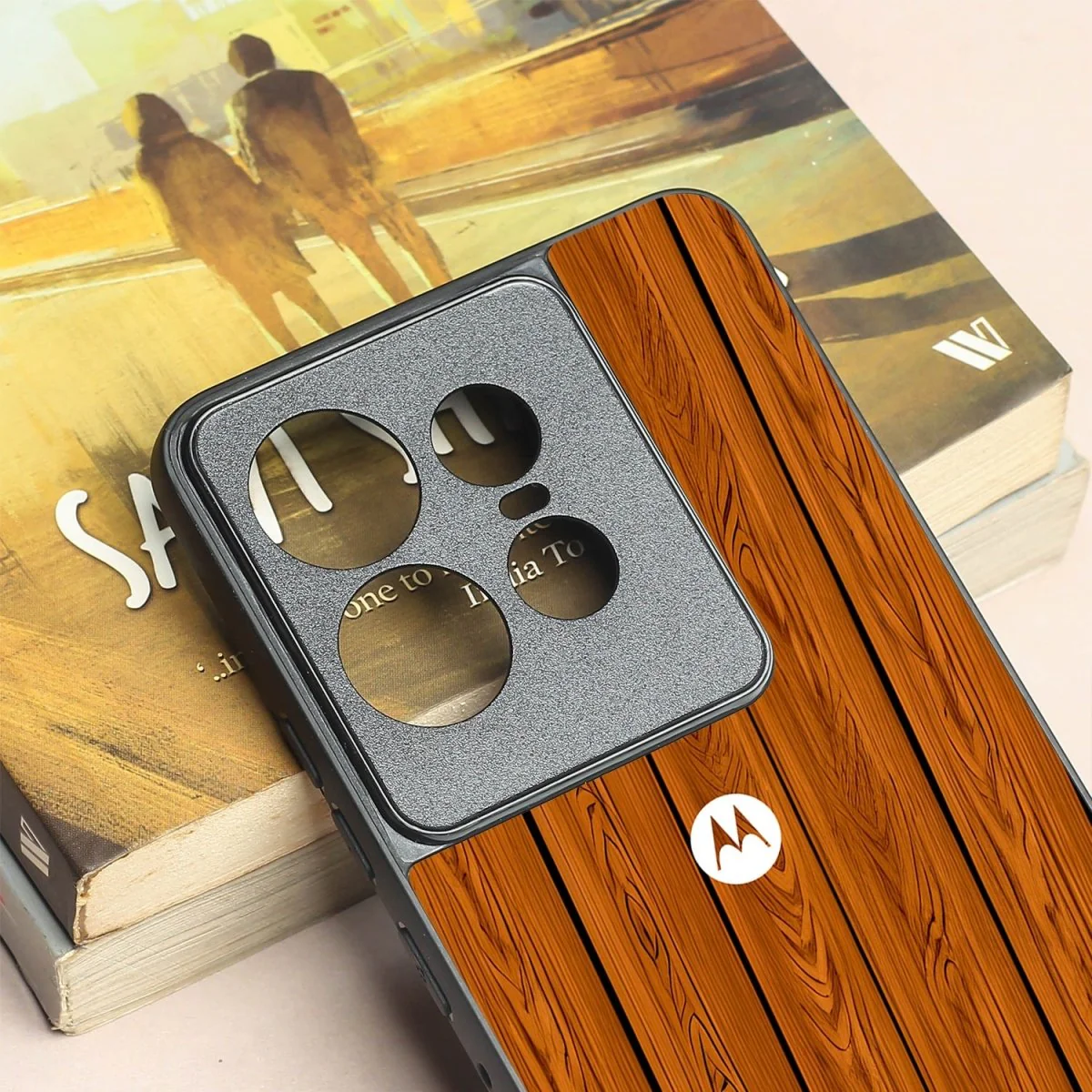 WoodCraft Touch metal back case for Motorola Edge 50 Pro - Image 3