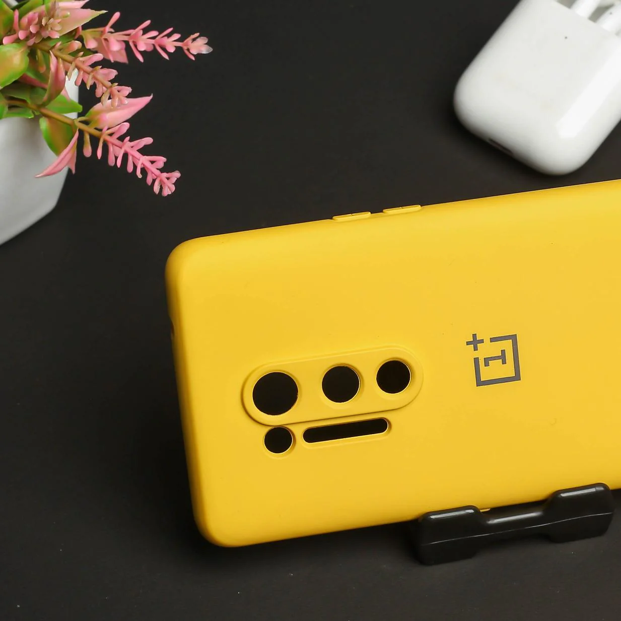 Yellow Camera Original Silicone case for Oneplus 8 Pro - Image 3