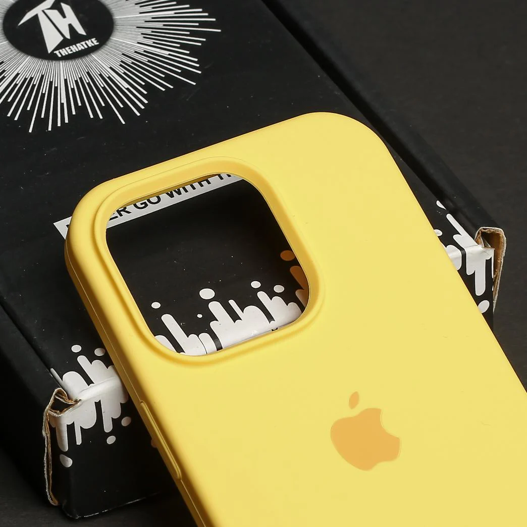 Yellow Original Silicone case for Apple iphone 14 Pro - Image 4